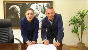 Efes Selçuk Belediyesi İle Akut arasında protokol