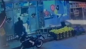 İşte o anlar! Kahvehane baskını kamerada