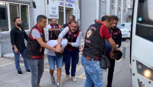 Cinayetten sonra yardım almış