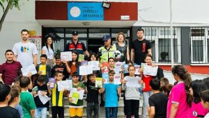 Soma'da jandarmadan öğrencilere trafik eğitimi