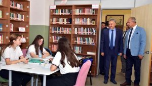Manisa İl Emniyet Müdürü Fahri Aktaş okulları ziyaret etti