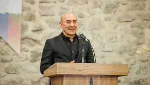 Başkan Soyer’den demokrasi vurgusu: “Çok renk, çok ses, çok nefes olmaya devam edeceğiz”