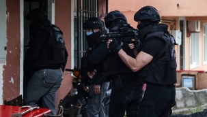 8 ilde uyuşturucu operasyonu: 1.7 ton uyuşturucu ele geçirildi