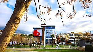 Bayraklı’dan 1000 öğrenciye beslenme desteği!