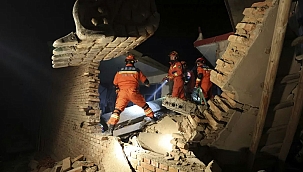Çin'de 6,2 büyüklüğünde deprem: 118 kişi hayatını kaybetti