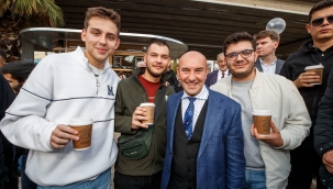 İzmirli Kahve’nin ikinci şubesi Bornova’da açıldı