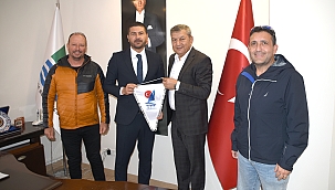 Türkiye’nin en iyi rüzgar sörfçüleri Yenifoça’da buluşuyor