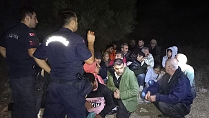 27 ilde kaçak göçmen operasyonu: 80 organizatör, 2 bin 155 göçmen yakalandı
