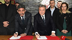 Bornova Belediyesi’nde toplu iş sözleşmesi sevinci