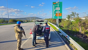 Çeşme’de jandarmadan sıkı denetim