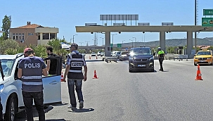 Çeşme’nin asayiş raporu: Aranan 925 kişi yakalandı