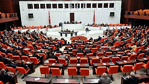 Emekliye zam kararı TBMM'de kabul edildi