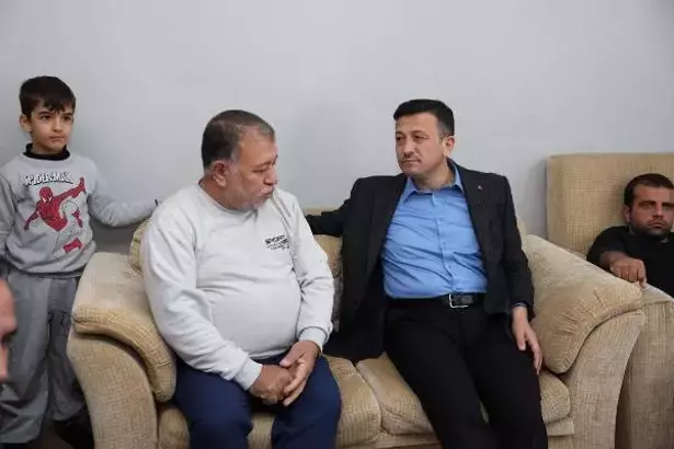 AK Partili Hamza Dağ'dan depremzede aileye ziyaret