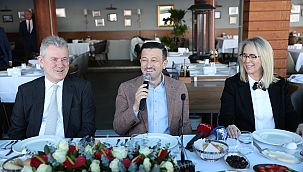Büyükşehir Adayı Hamza Dağ'dan İZTO'ya ziyaret