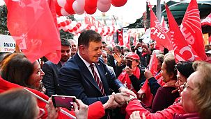 Başkan Tugay'dan kadınlara “Anne Kart” sözü