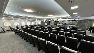 İESOB’nin çağdaş salonu hizmete girdi
