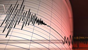 Yunanistan'da art arda 2 deprem