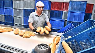 İzmir’de halk ekmek 7 TL’den 5 TL’ye düştü