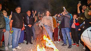 Çeşme’de Hıdırellez Şenliği coşkuyla kutlandı
