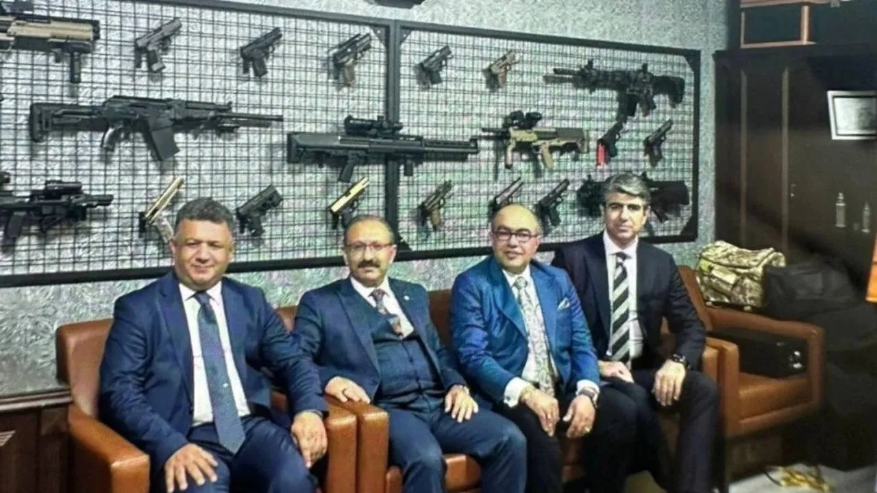 İzmir Adli Yargı Adalet Komisyonu Başkanı'na soruşturma