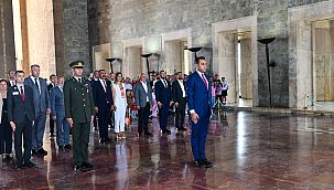 Başkan Yıldız’dan Anıtkabir ziyareti