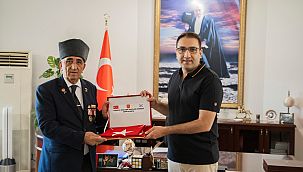 Gazilerden Yiğit’e duygulandıran ziyaret