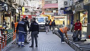 Karşıyaka’da sel riskine karşı çalışmalar sürüyor