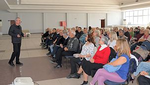 İZDO, 3. yaş üniversitesi öğrencilerini bilgilendirdi