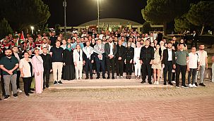 AK Parti İzmir Gençlik Kolları’ndan Meslek Fabrikası Açıklaması