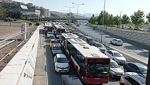 İzmir’de trafiğe kayıtlı taşıt sayısı yükseldi