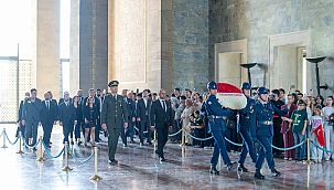 TÜGİAD Ege’den Anıtkabir’e anlamlı ziyaret