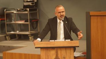 AK Partili Yıldız'dan İZSU tarifesine sert eleştiri